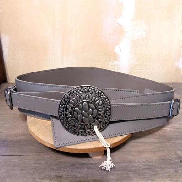 Free people belt new women's m/l cowhide large buckle nwot - Picture 1 of 11